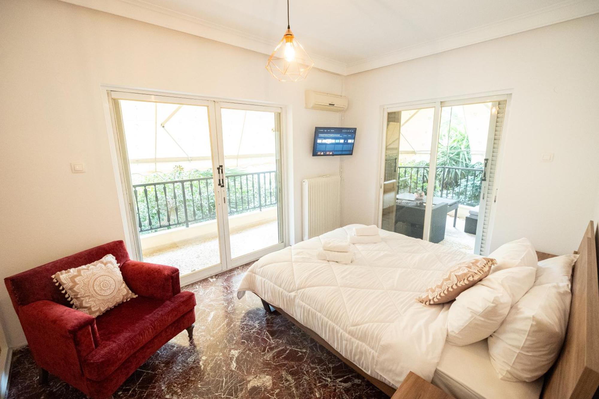 Love Travel Athens Apartments Zewnętrze zdjęcie