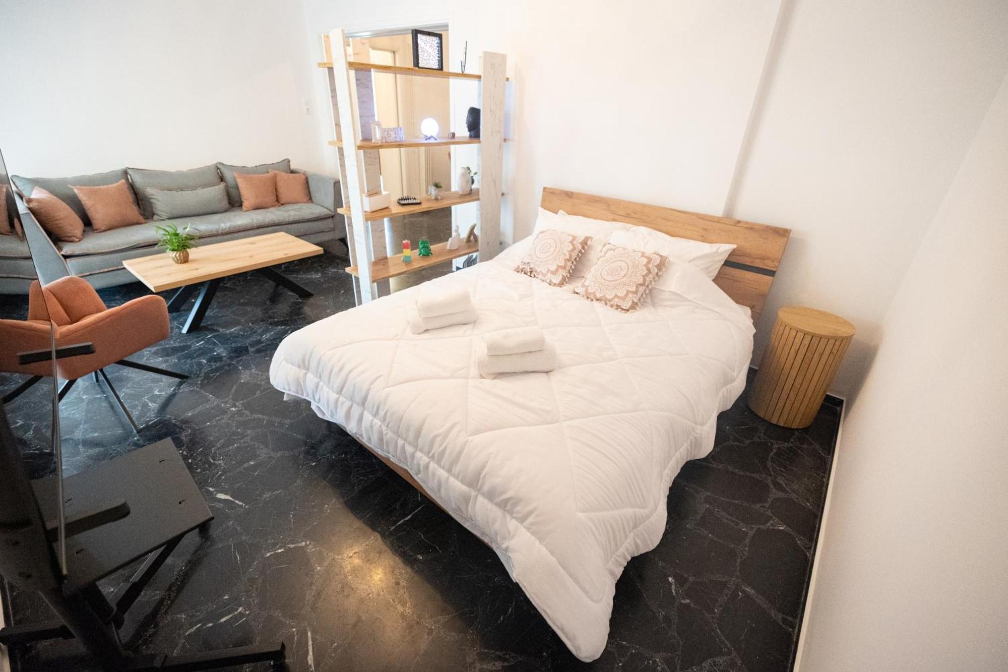 Love Travel Athens Apartments Zewnętrze zdjęcie