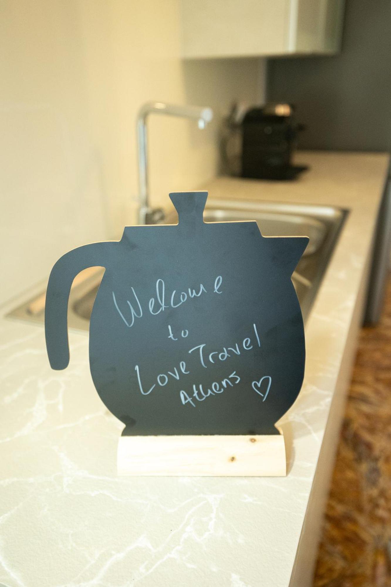 Love Travel Athens Apartments Zewnętrze zdjęcie
