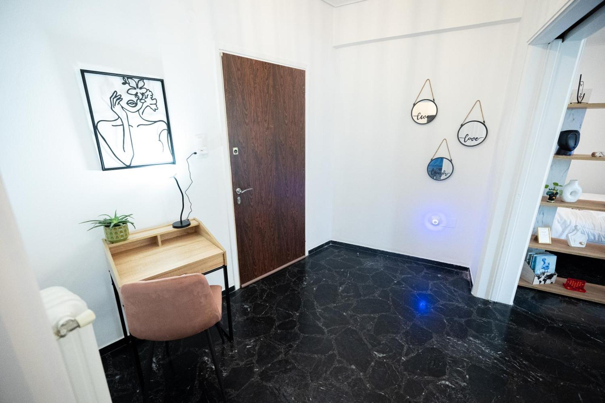 Love Travel Athens Apartments Zewnętrze zdjęcie